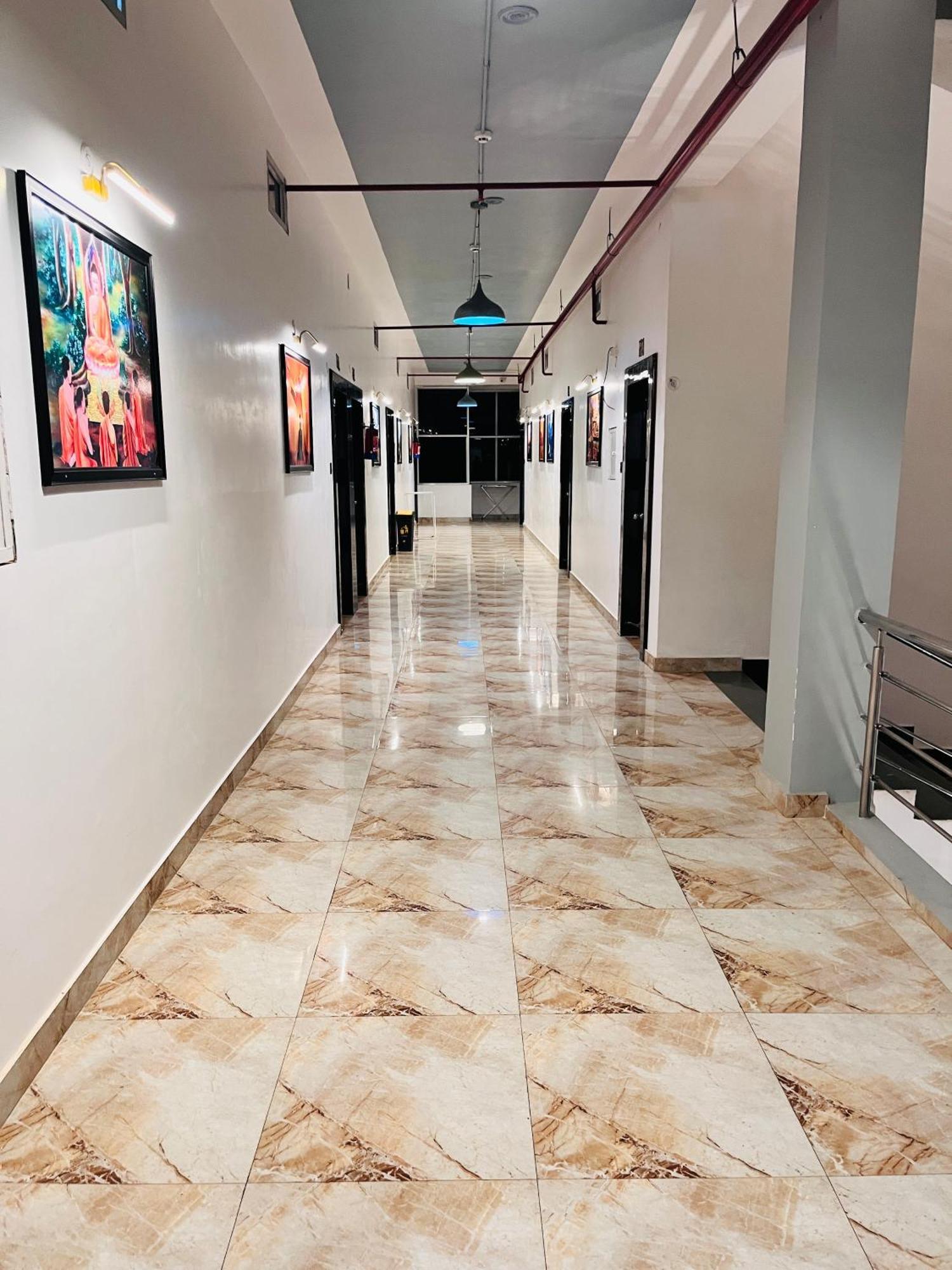Hotel Buddha Park, Paharia, Varanasi Exterior foto